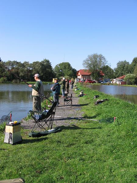 Ausflugsangeln-Hain-Gruendau14.JPG